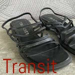 Transit Womens Black Strappy Sandals 6.5